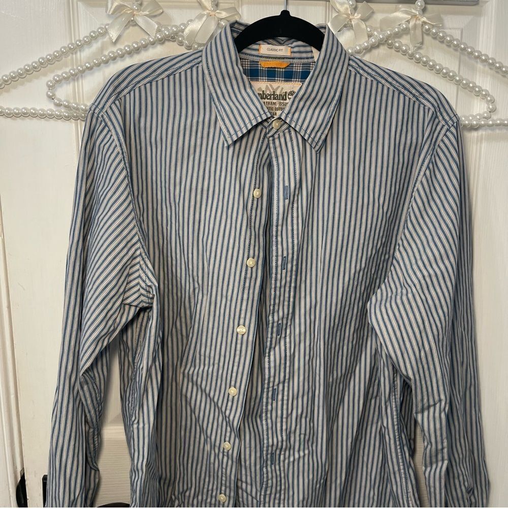 TIMBERLAND Button Up - Picture 2 of 6